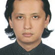Headshot of busker Ilyas Ozkasgarli